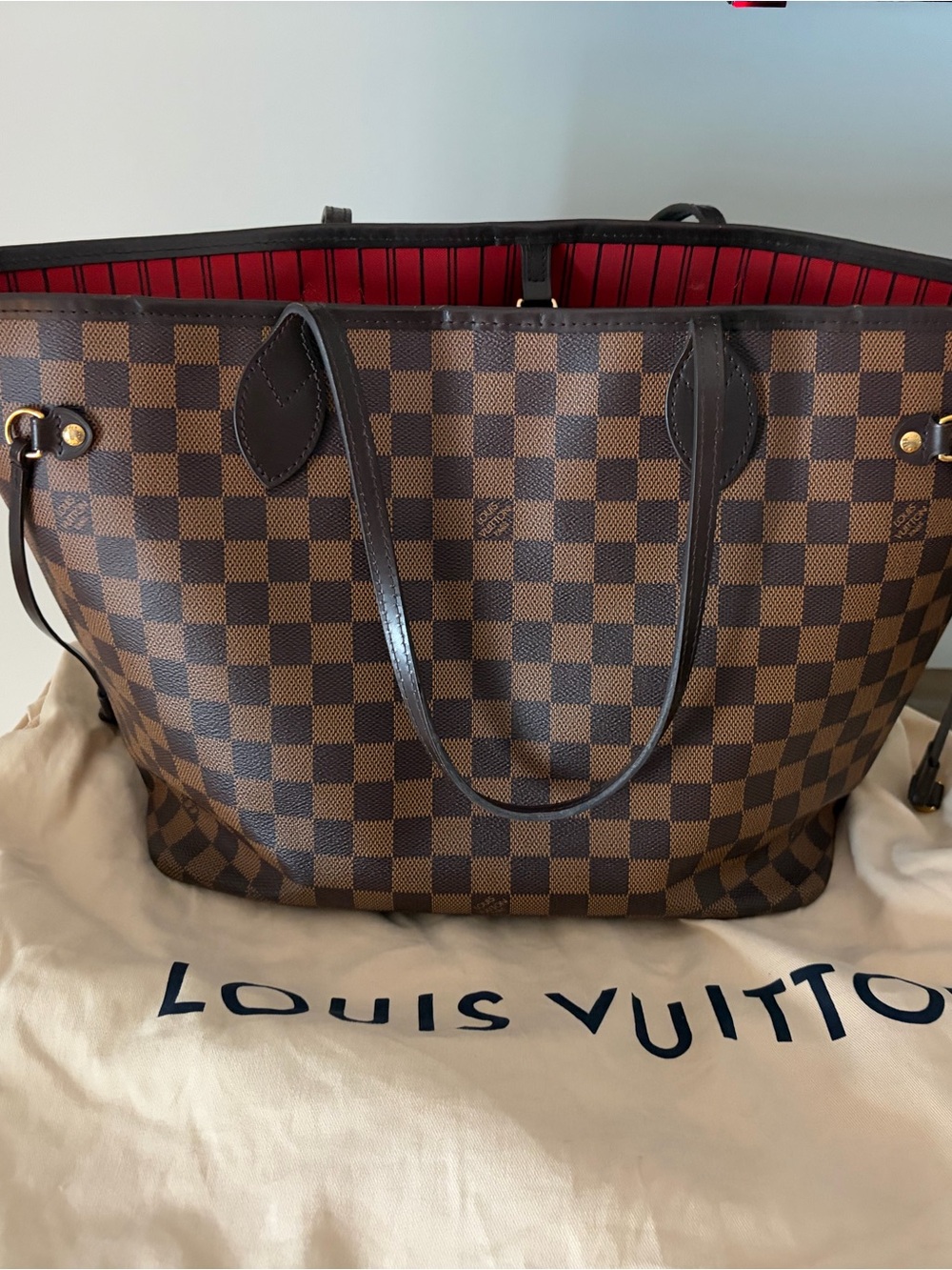 Neverfull MM Louis Vuitton Brown Damier 
With matching clutch